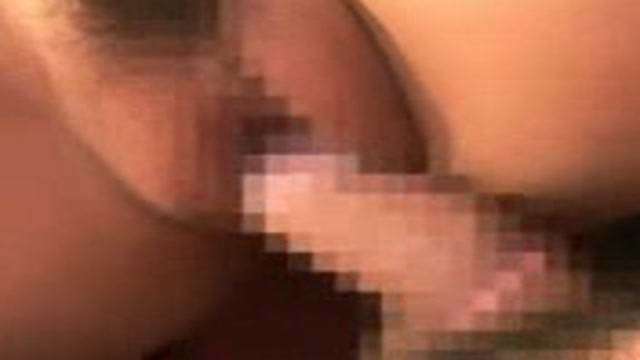 弱女子被6猛男强奸