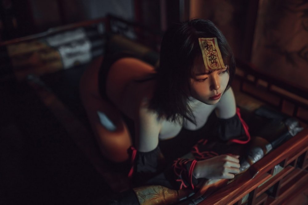 [Cos]七月喵子 - 小殭屍[22P]