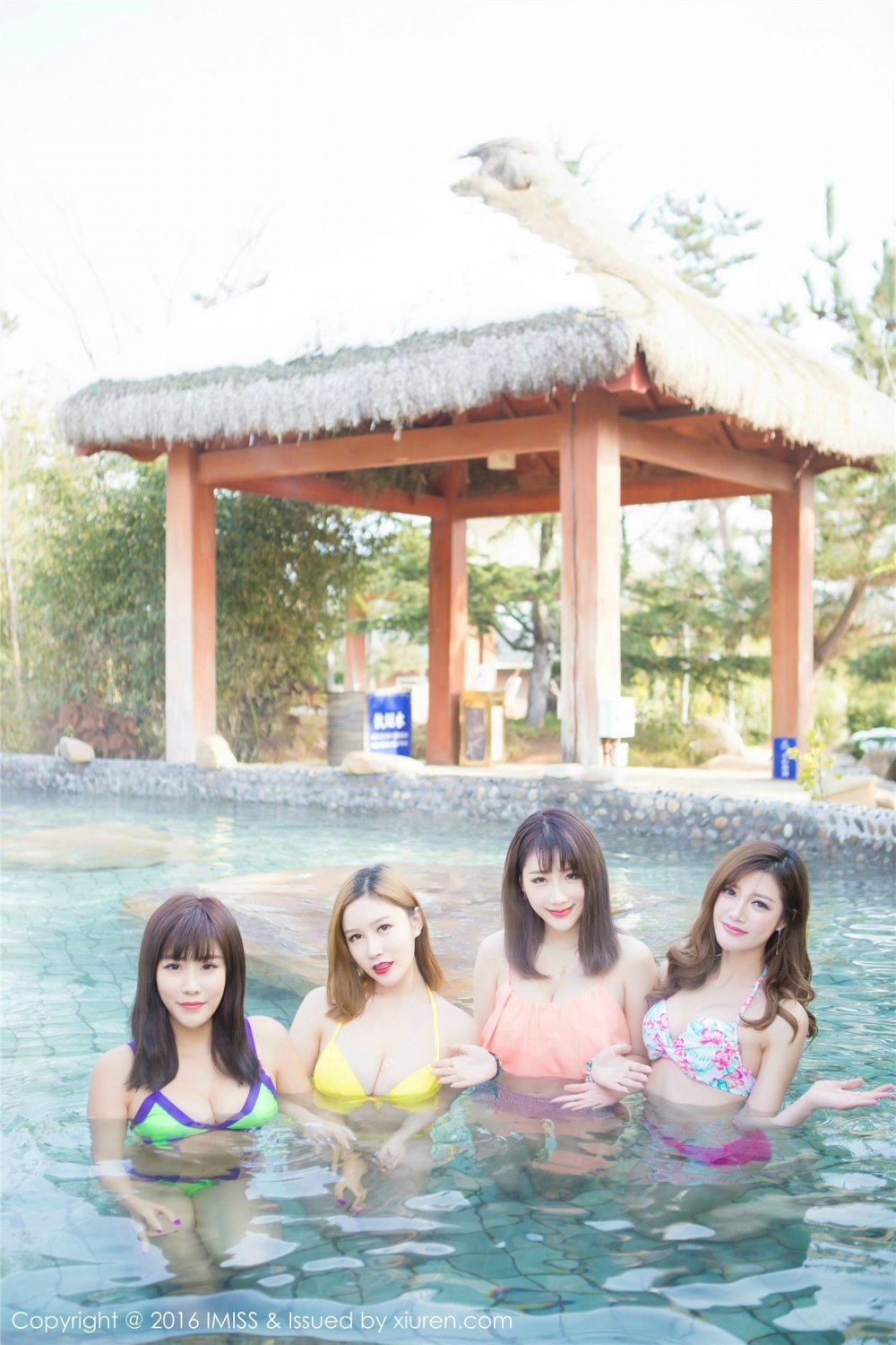 IMISS&nbsp; VOL.063 浴池性感大胸模特合集 [30P]