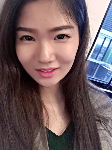 真實迷姦-套路考研班認識的美女大學生，藥下的有點重，睡的像死屍，鼾聲很大