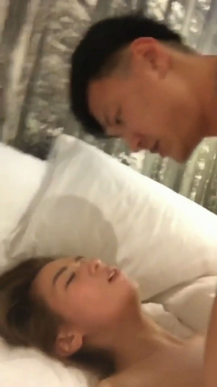 爆操超高顏值混血妹子-身材嬌小苗條啪啪停不下來了-射了兩次有顏射