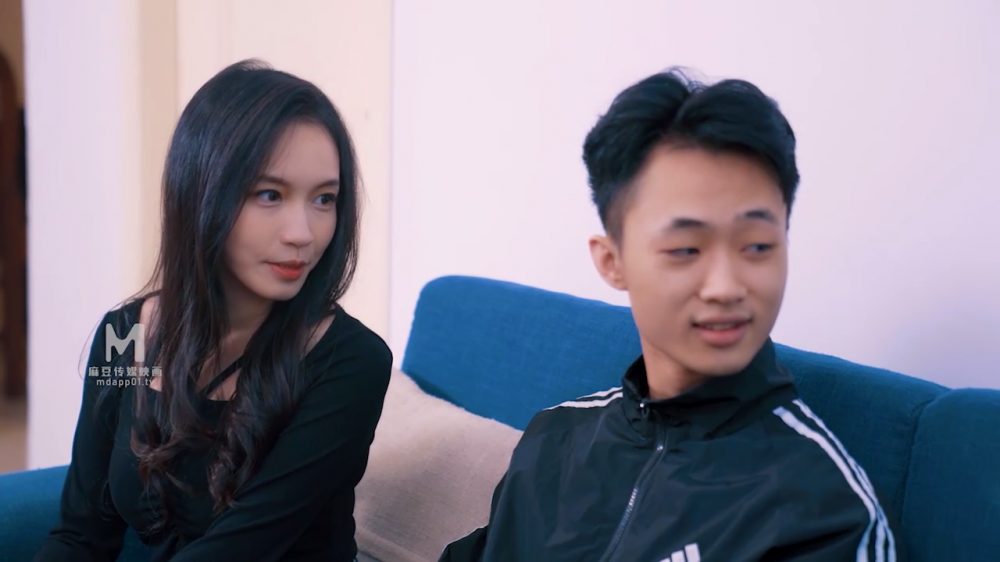 麻豆傳媒映畫MD0143 兄弟的清純女友 被我迷暈後乾到高潮 蘇暢