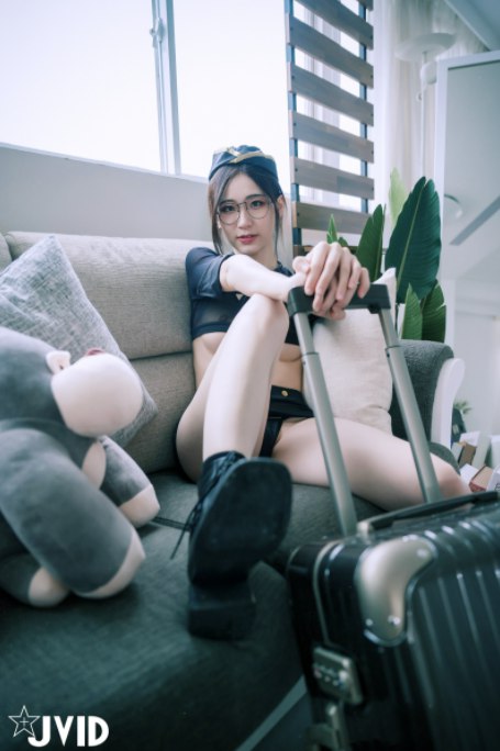 阿黎-性感暗黑空姐第二期[46P]