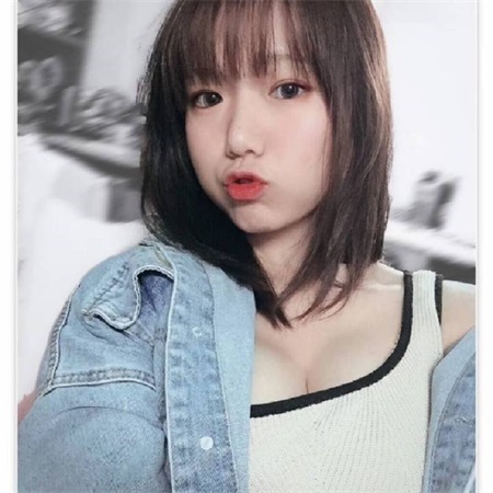 重磅福利財子不惜金錢與生命的代價六位數約拍北部國立大學顏值豪乳學生妹1080P高清版