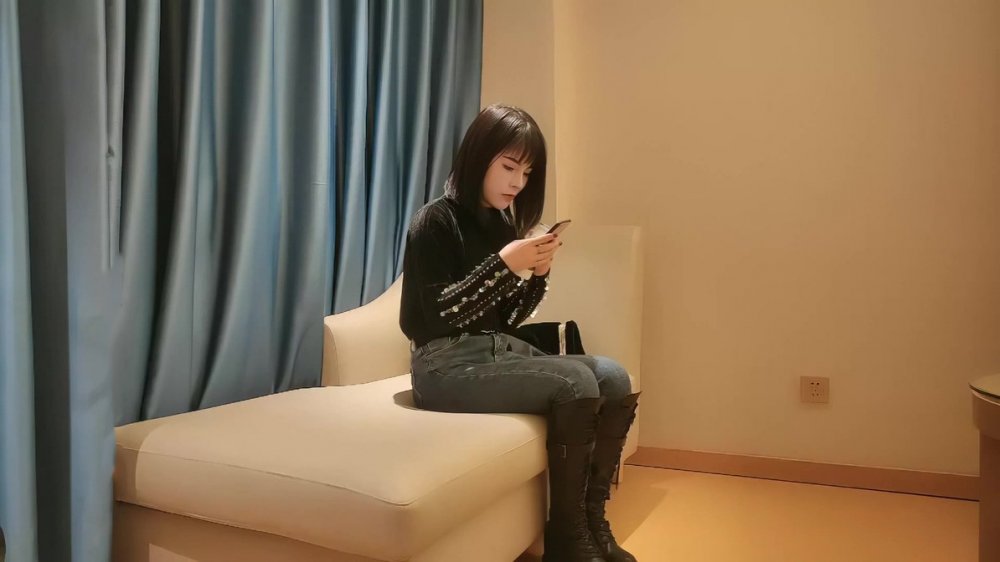 壹屌探花約性感高靴牛仔褲妹子-特寫口交乳交摸逼-抬腿猛操