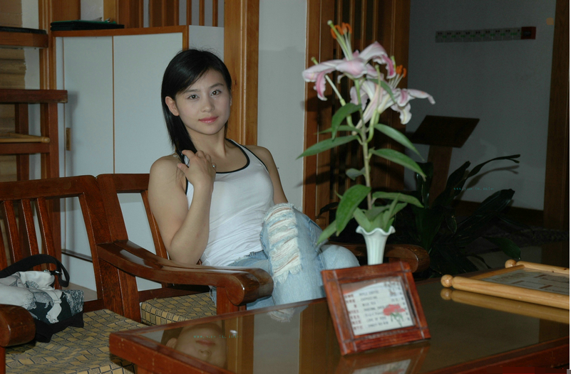 正點美輪美奐騷妻約愛情人，賓館發騷到底，淫語刺激，後入肏得：