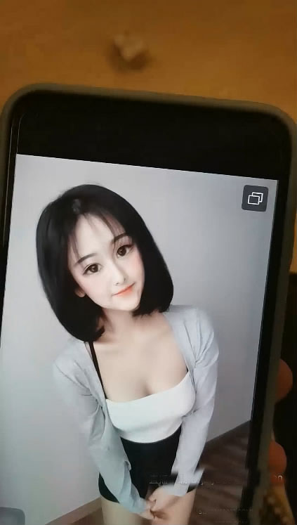 泰然尋歡平臺第一陽痿男又來直播-人氣爆棚-舔胸摸逼今天終於硬起來了