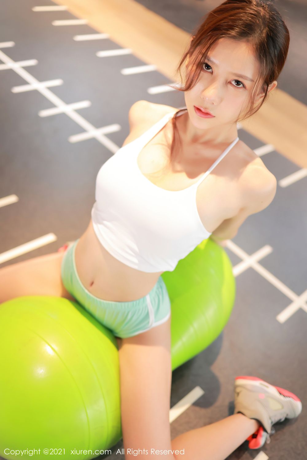 養眼美女尹甜甜 真實的健身房 [20P]