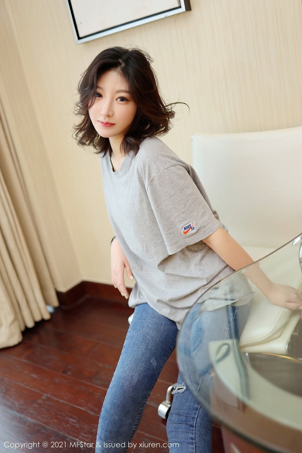 清爽乾淨牛仔褲妹子[62P]