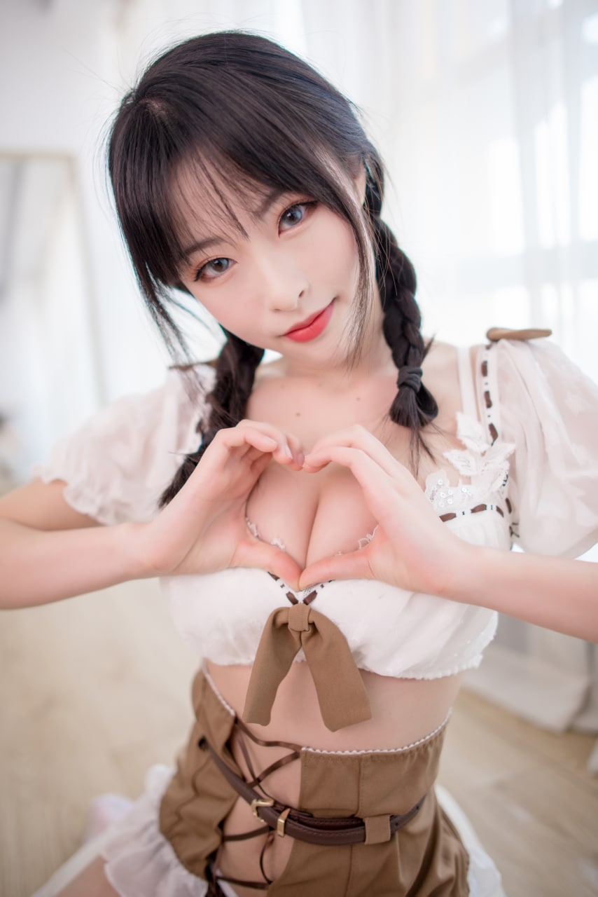 胸前比心心[26P]