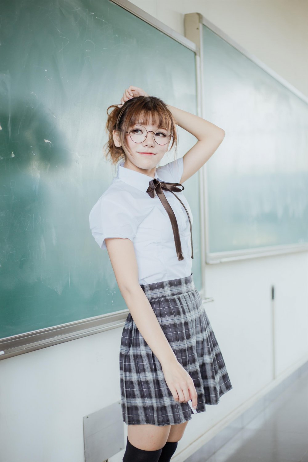 校園中的清純小學妹[20P]