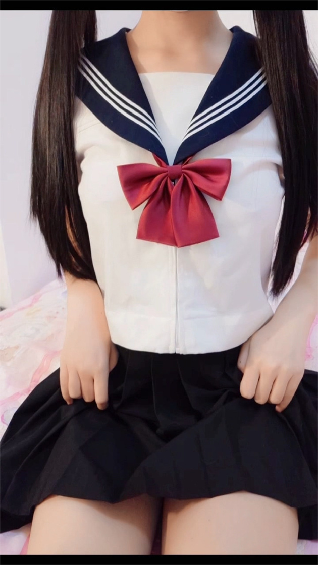 極品白虎名器蘿莉純天然白虎蘿莉萌白醬頂級甄選水手服の魅惑呻吟玩穴流白漿淫水高潮