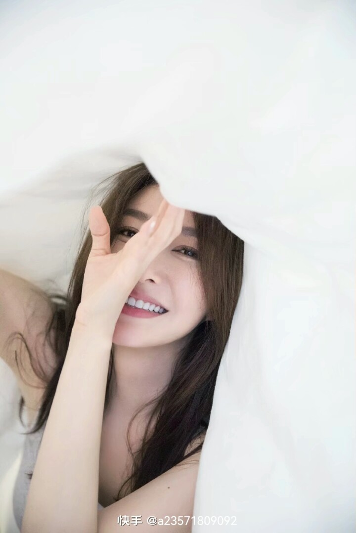 女神 秦嵐