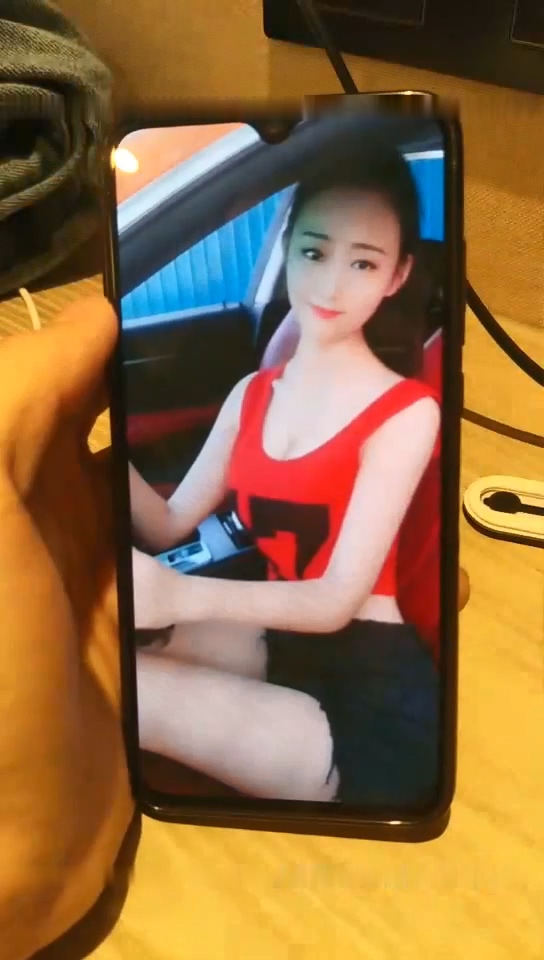 午夜尋花約了個紅衣馬尾少婦直播啪啪 苗條身材洗完澡口交上位大力猛操 很是誘惑喜歡不要錯過