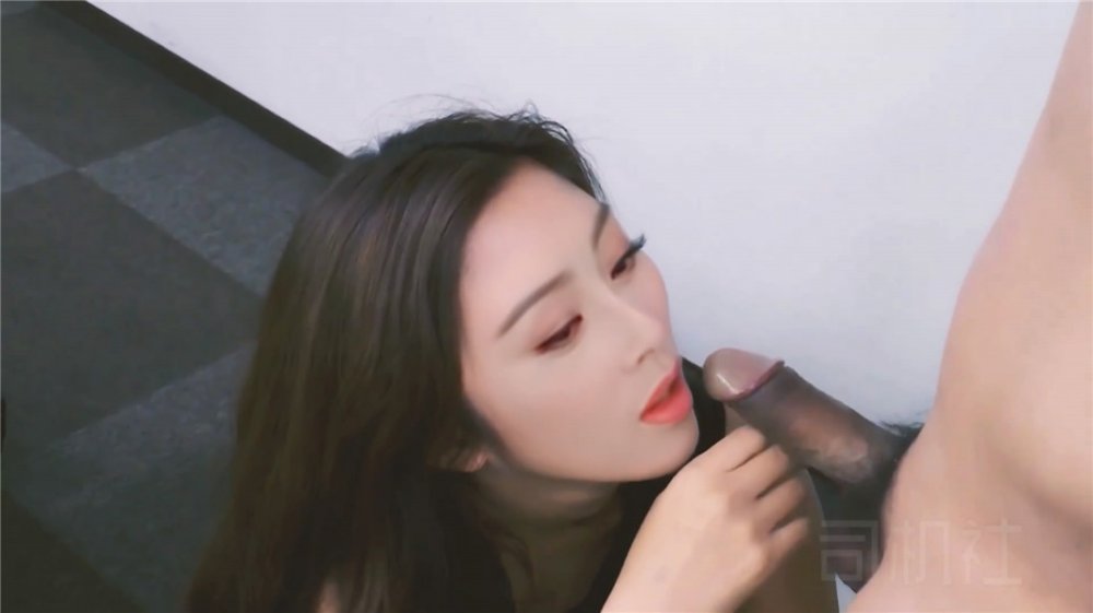 【AI巨星性體驗】人工智慧❤️讓女神下海不是夢之綺夢女神『張敏』迷人的黑絲 美人的身軀 辦公室爆操 【MP4/954MB】