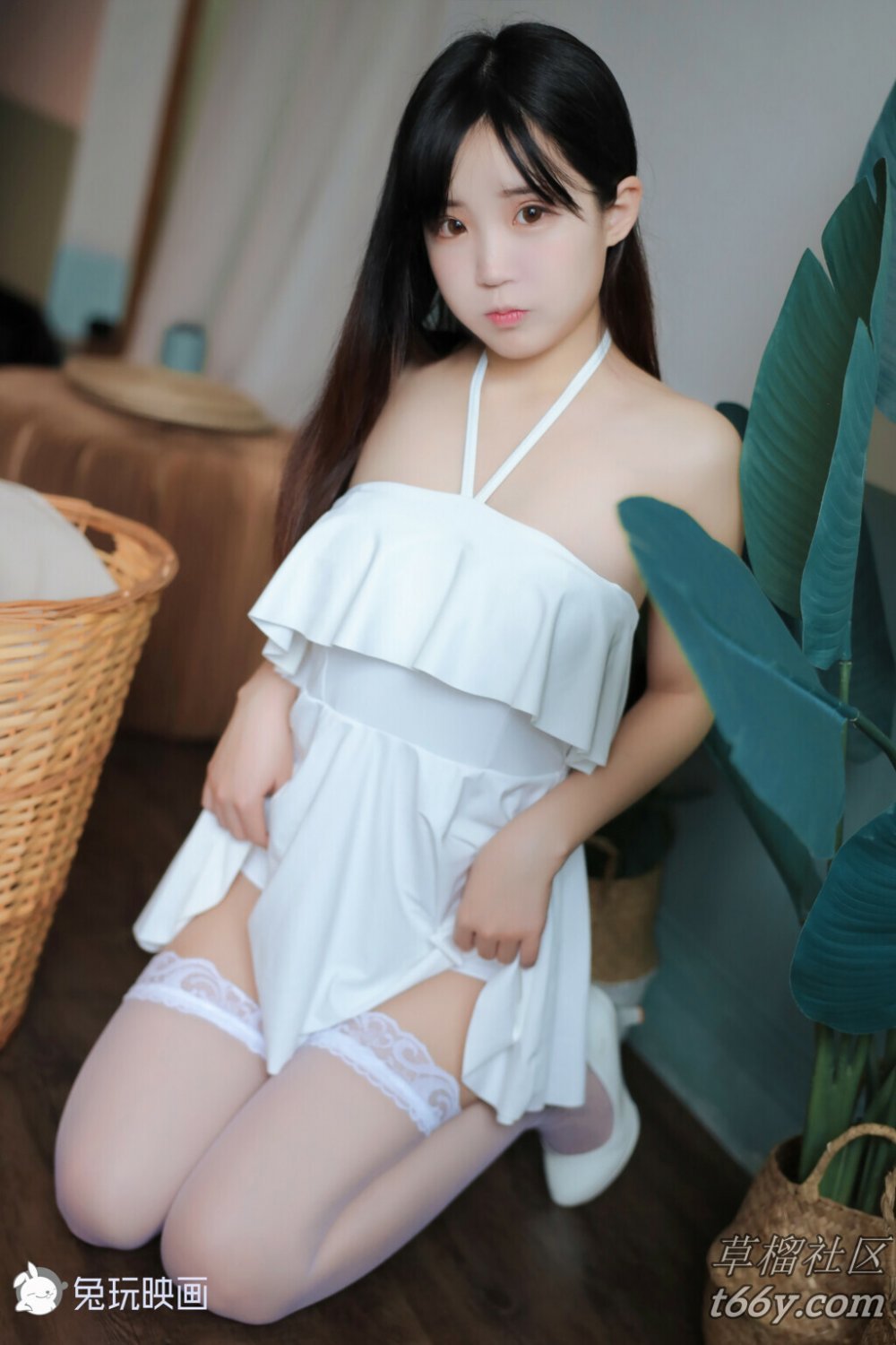 穿白衣的蘿莉[47P]