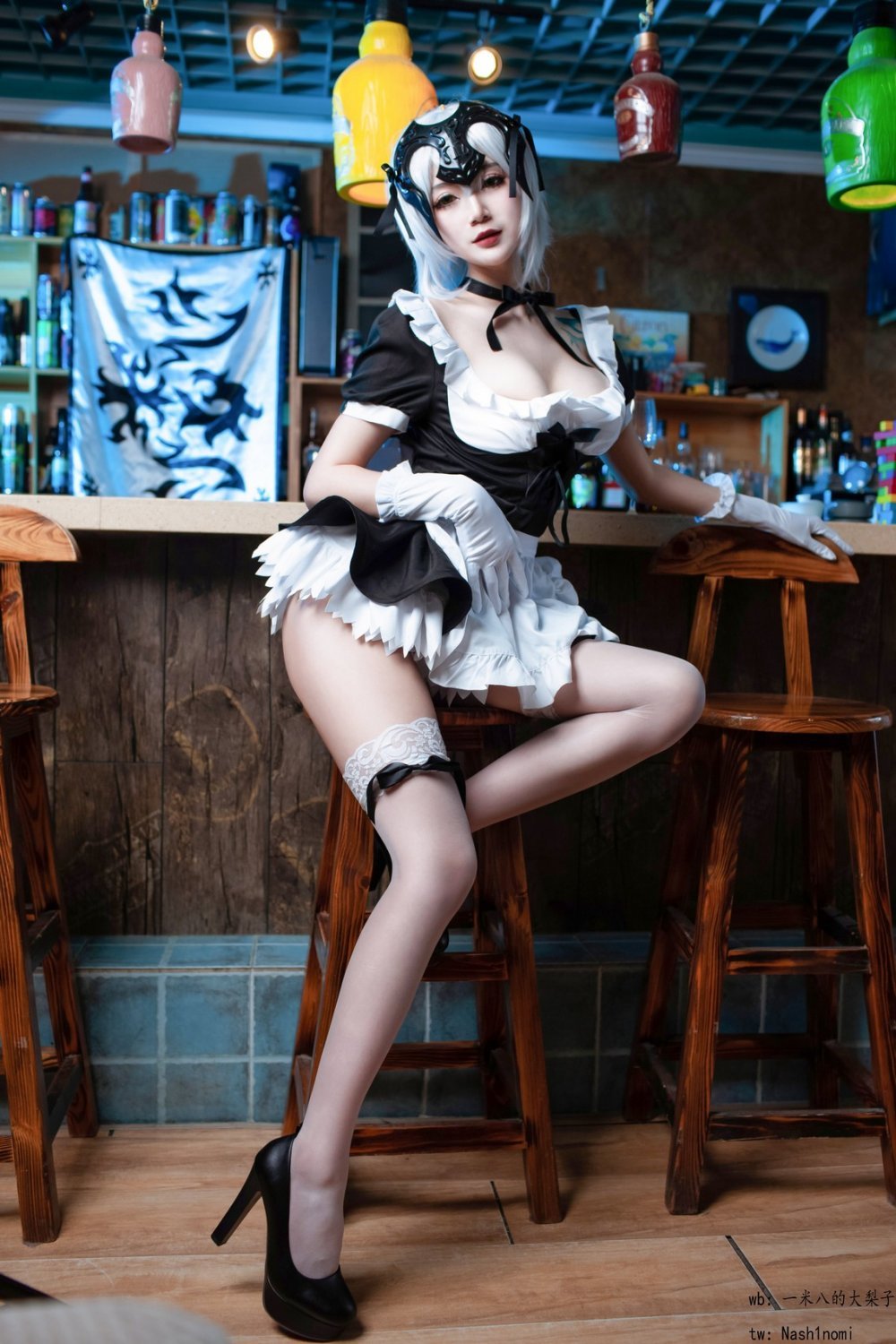 酒吧侍女的超凡誘惑[22P]