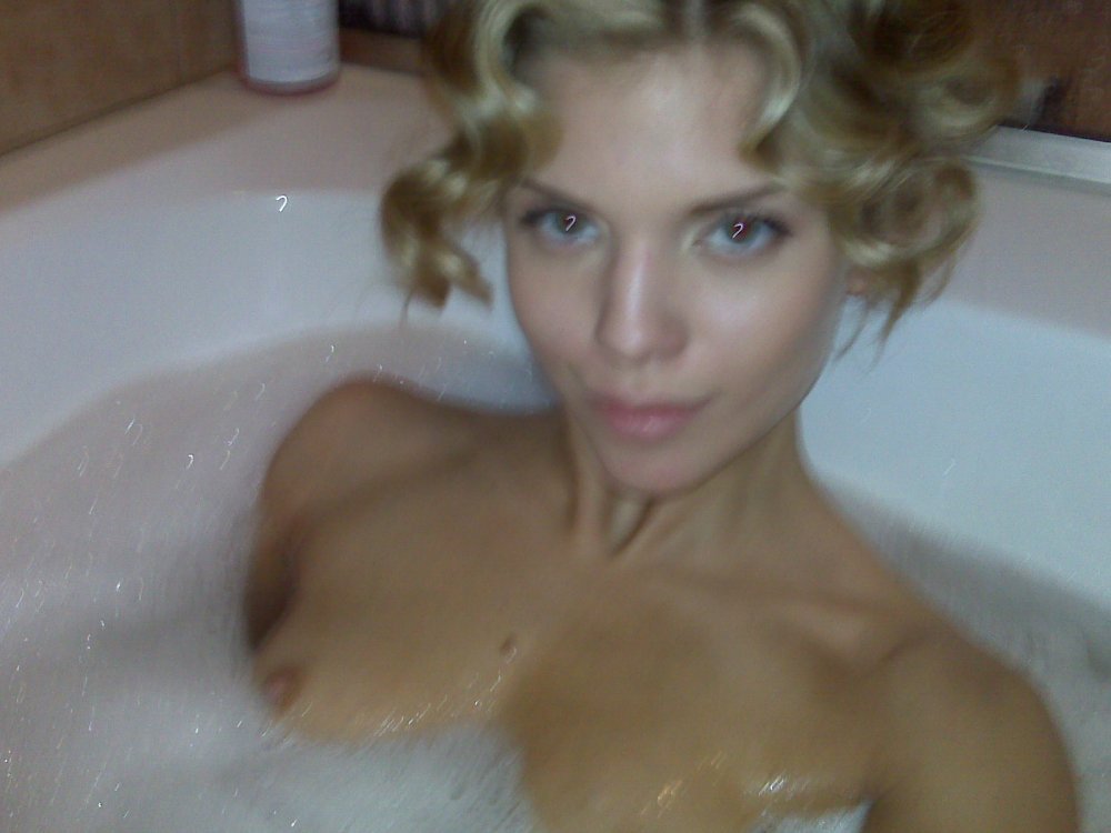 AnnaLynne McCord [33P]