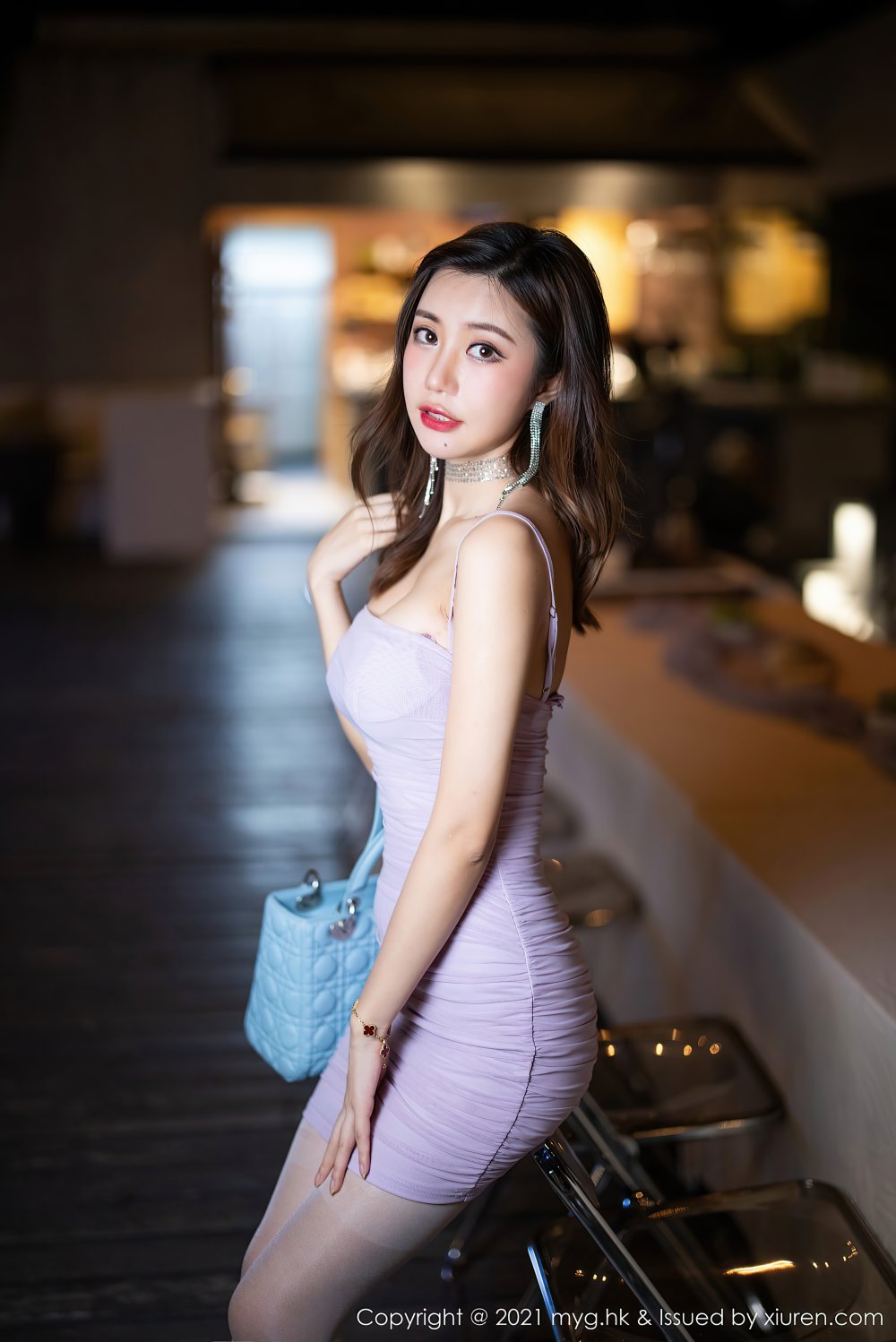 紫色衣服妹子身材相當完美[89P]