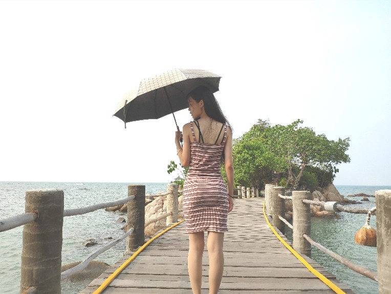 小夥酒店開房操漂亮的美女校花❤️高清露臉完整版