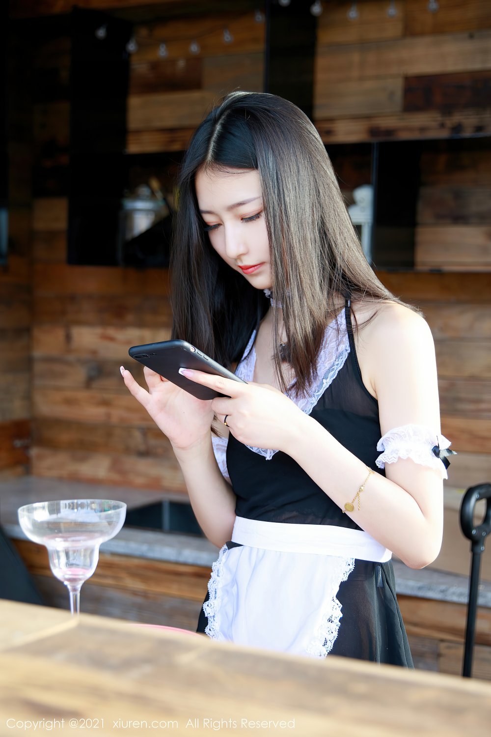 嬌純小女僕[60P]