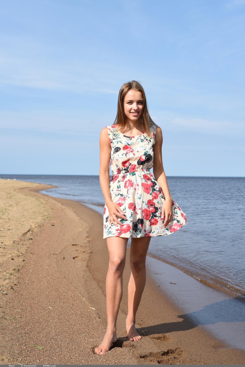 Spend a day at the beach[20P]