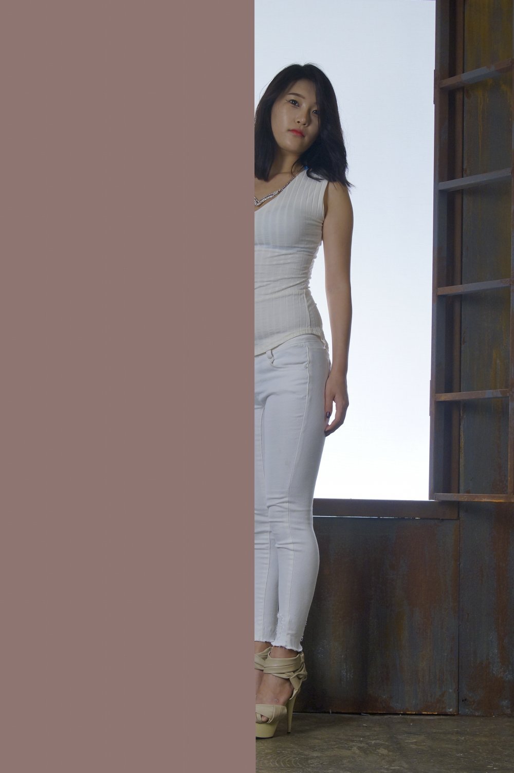 身材高挑的美女藝術拍[36P]