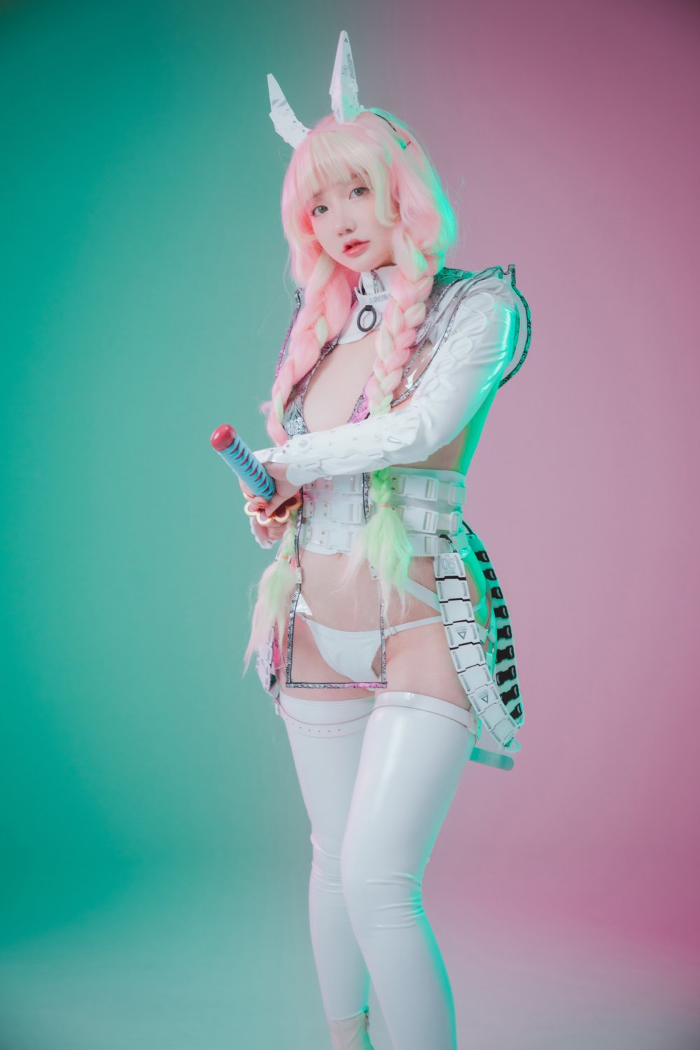 [記得備紙巾] DJAWA， Cyber Hunter Mitsuri Set.01[54P]