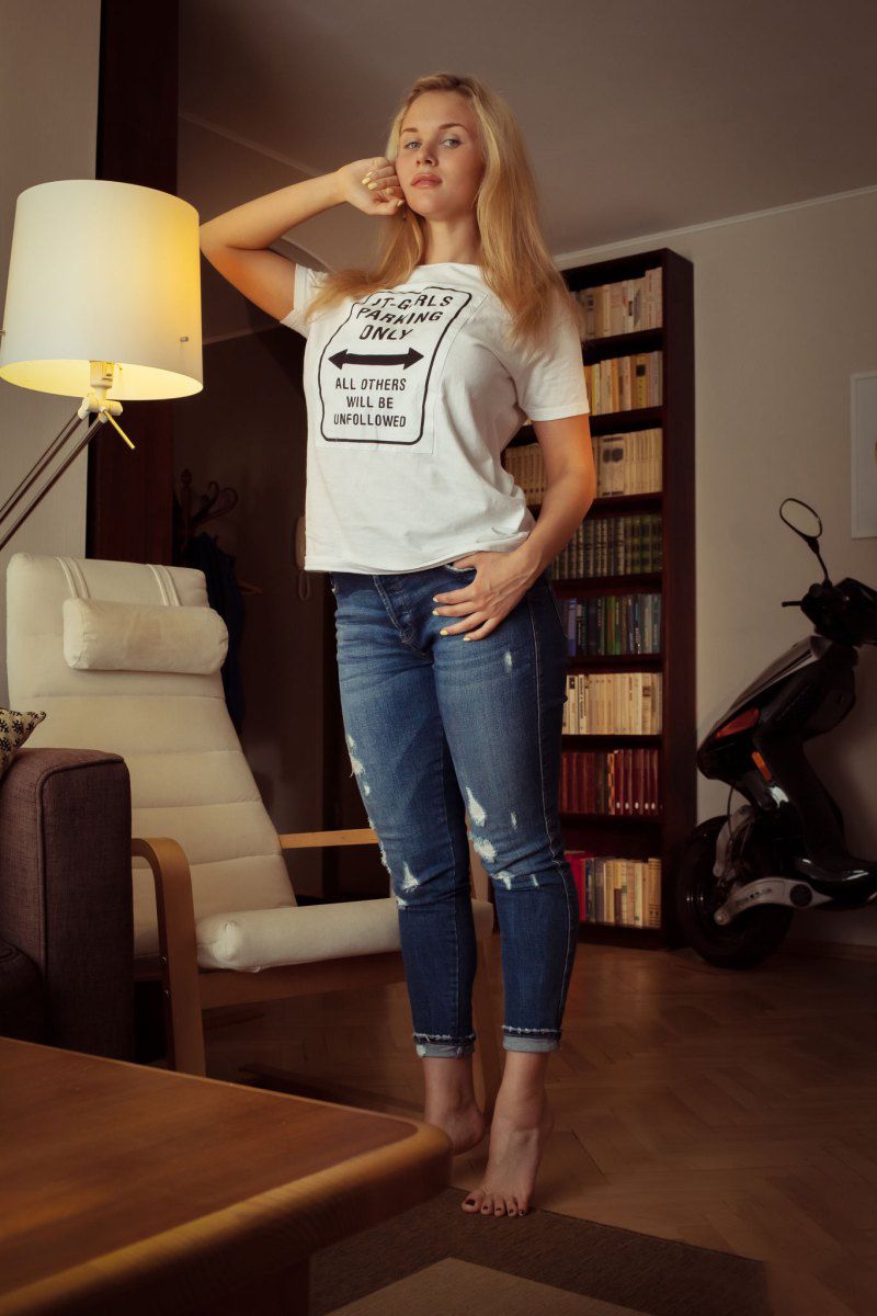 Caroline&nbsp; Dimue[20P]
