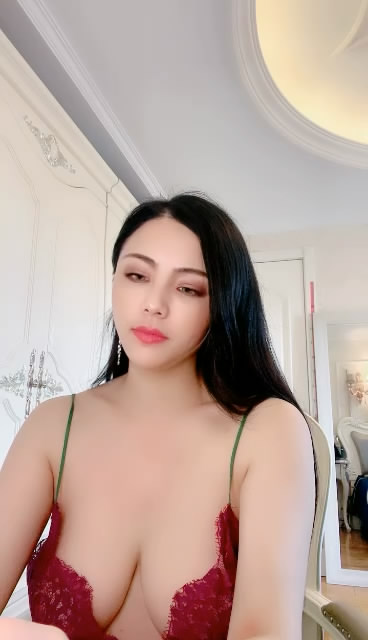 網紅VIP合集-秀人網紅K奶顏值女神禦姐瑞瑞下海死巨乳騷逼淫語揉穴+騷貨紅人馴鹿開檔黑絲口爆吞精