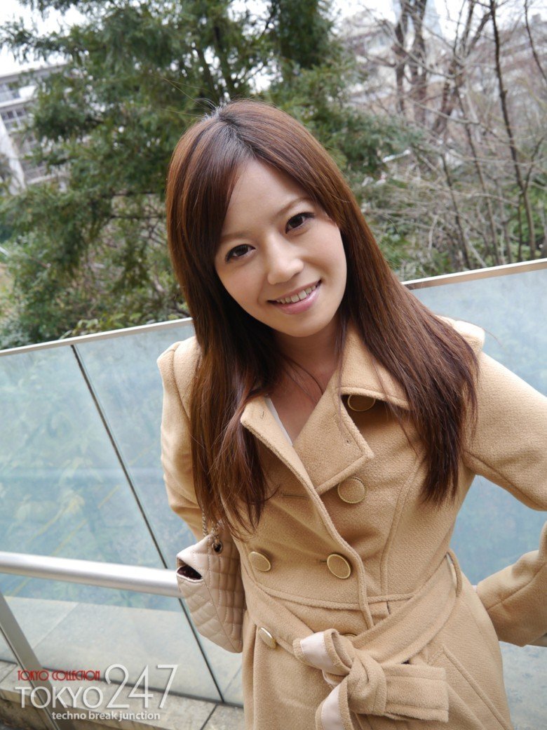 甜美的知性美女[21P]