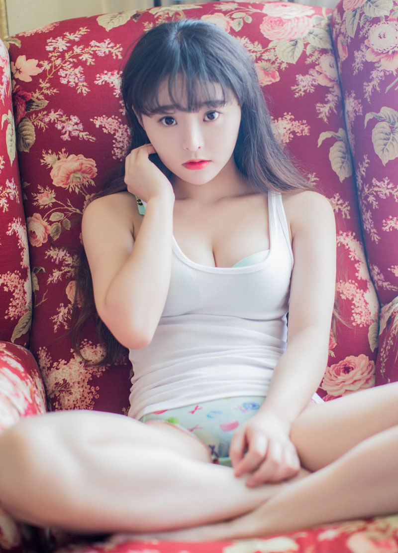 清純甜美的巨乳女孩[26P]