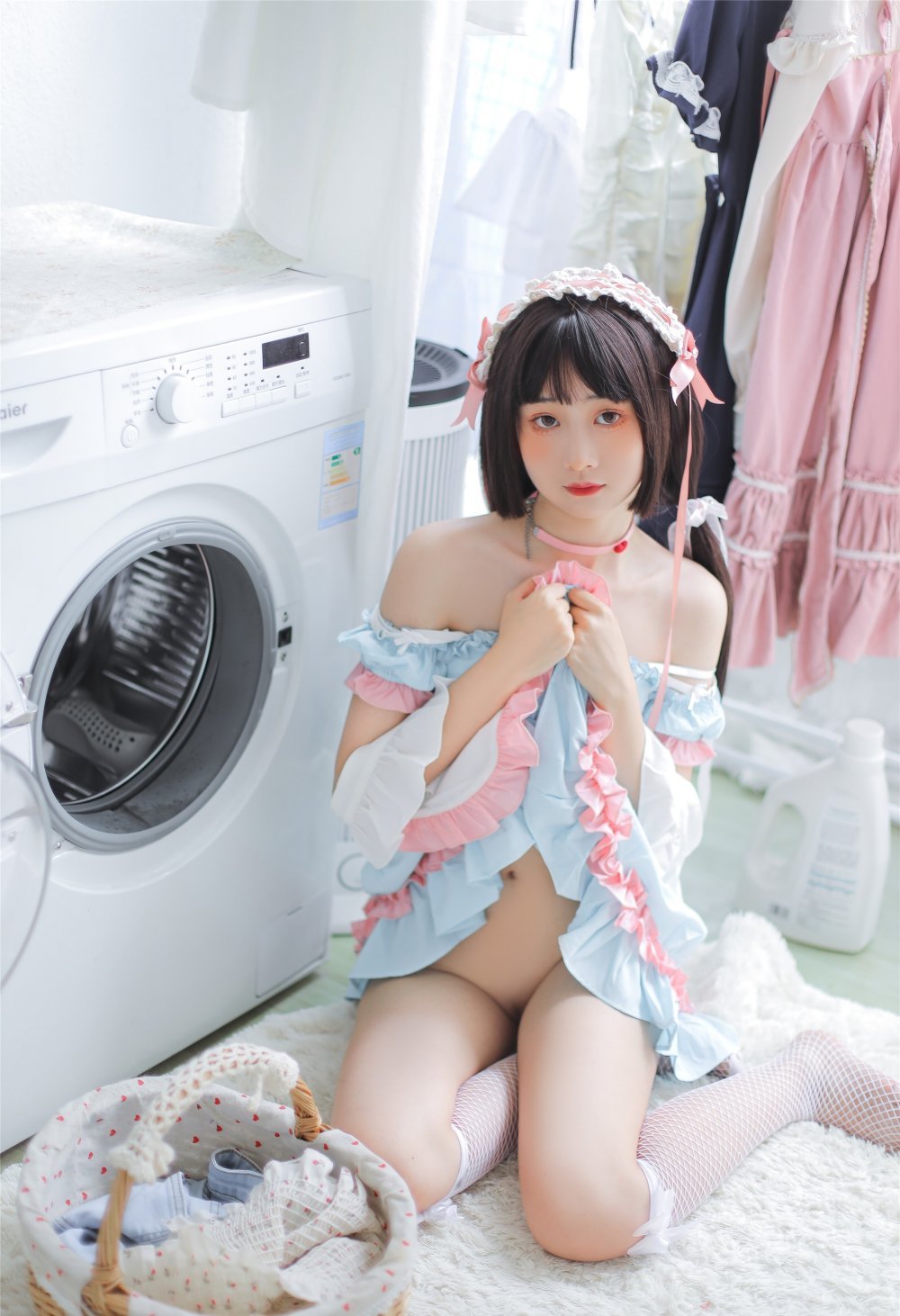 金魚kinngyo - 洗衣房家政婦[20P]