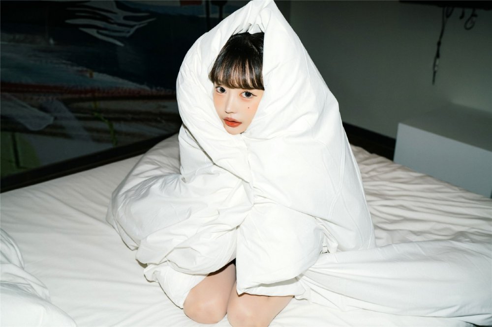麻花辮子女孩[25P]