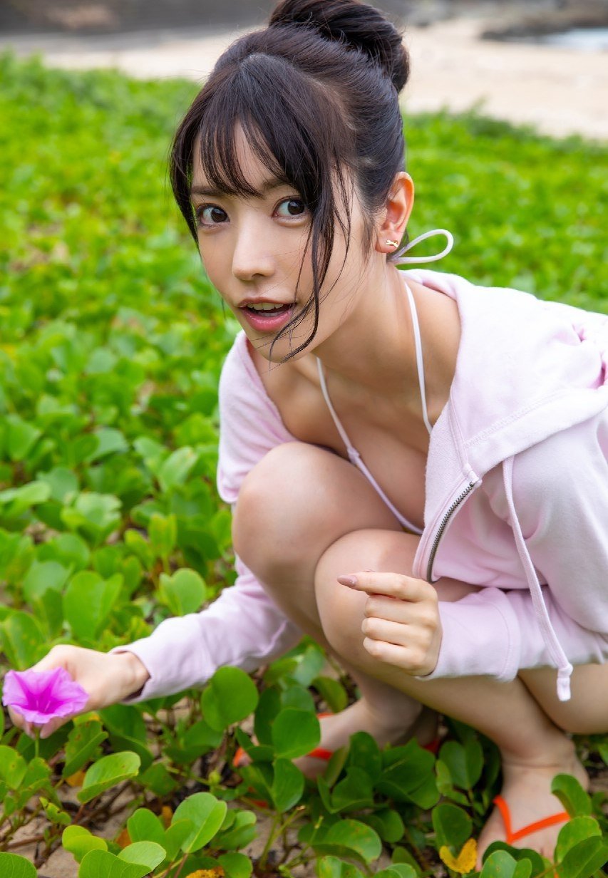 沙灘上的女孩[23P]