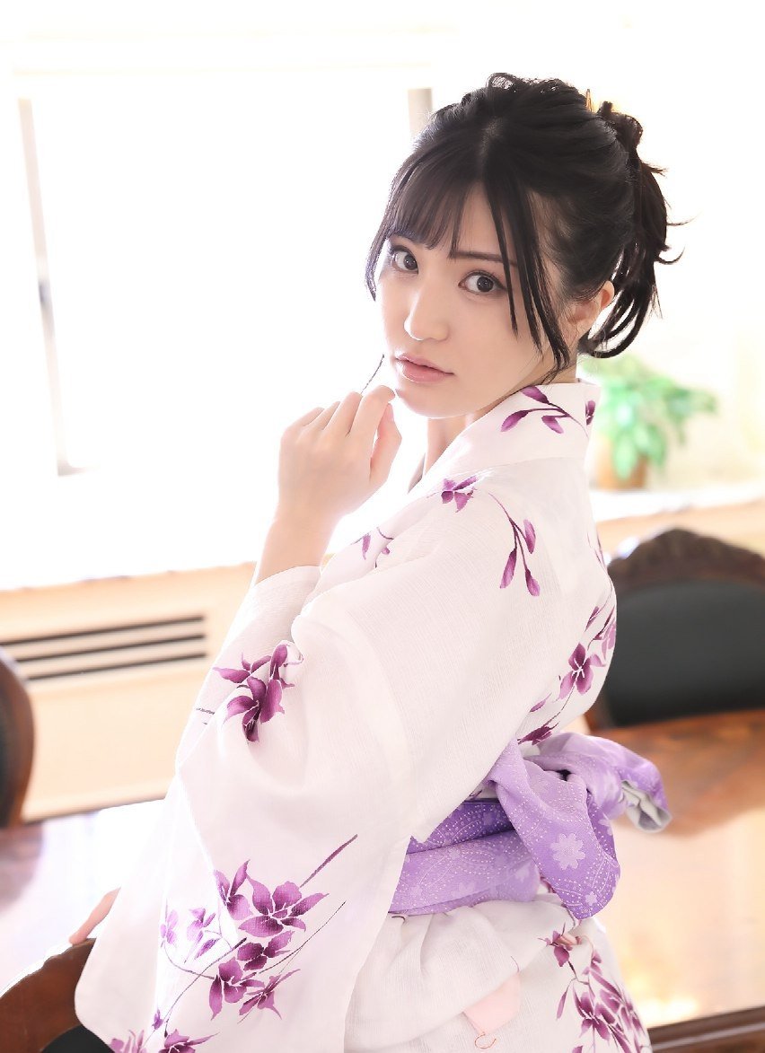 穿和服的女人[25P]