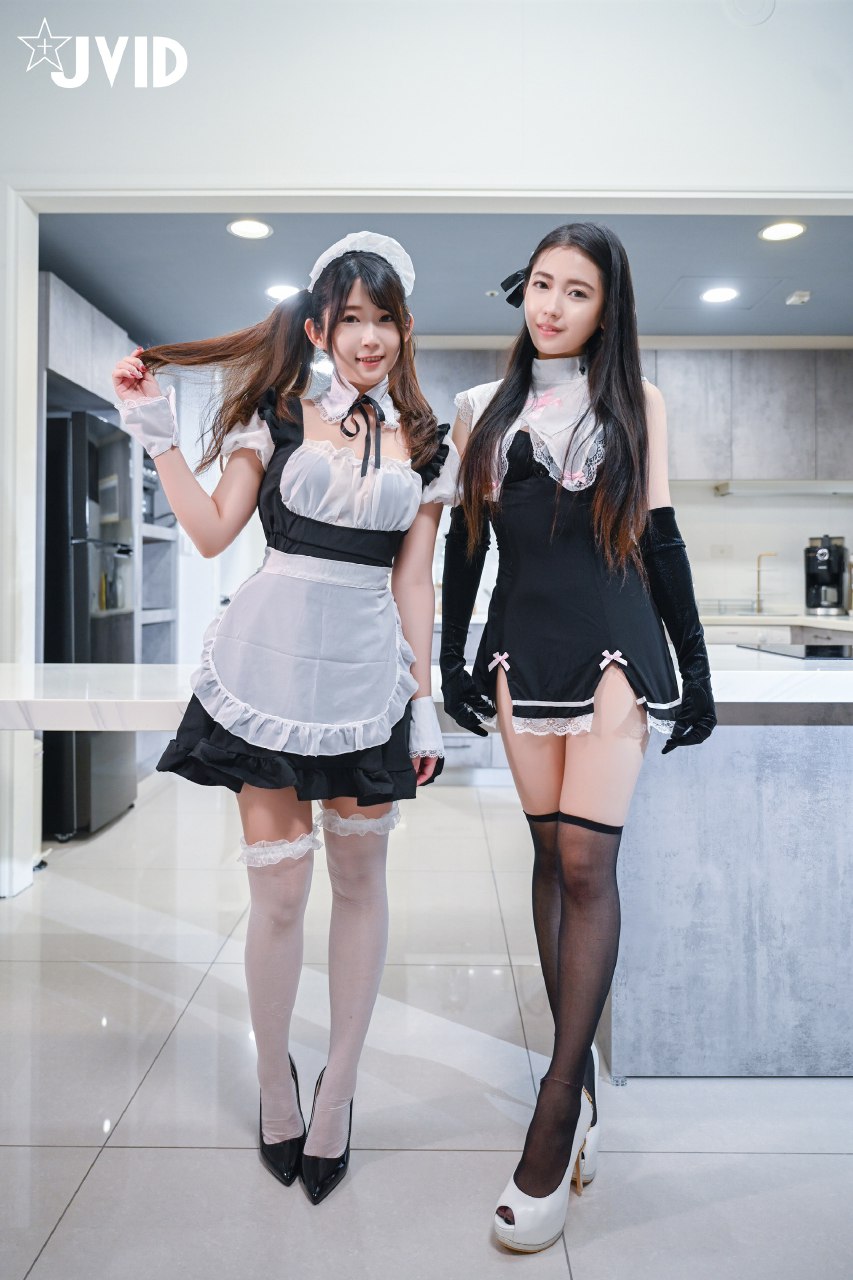 女僕裝小姐妹的誘惑[30P]