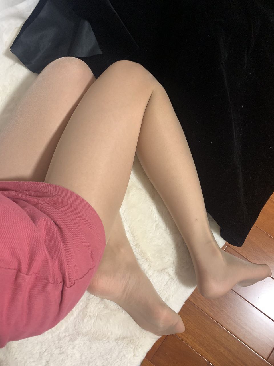 美腿玉足黑絲襪[20P]