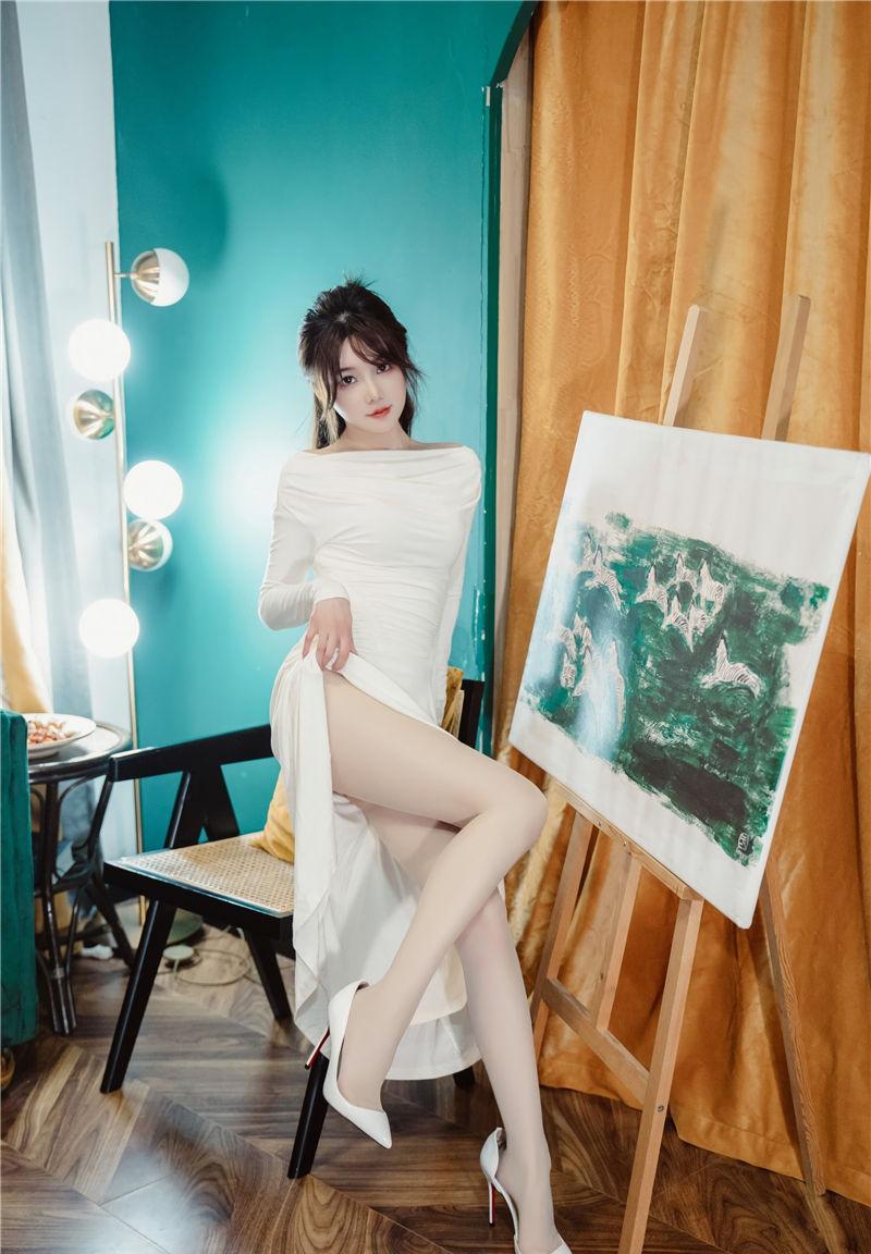 秀人網大胸大婠婠么很漂亮[23P]