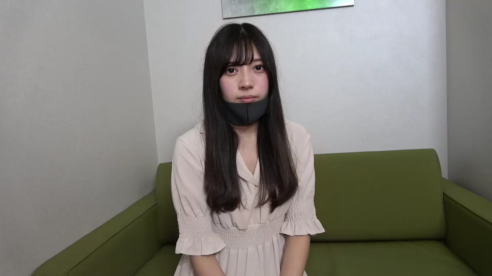 最新流出FC2PPV-3231537 美麗的口罩女郎，親嘴握著雞巴求著被操