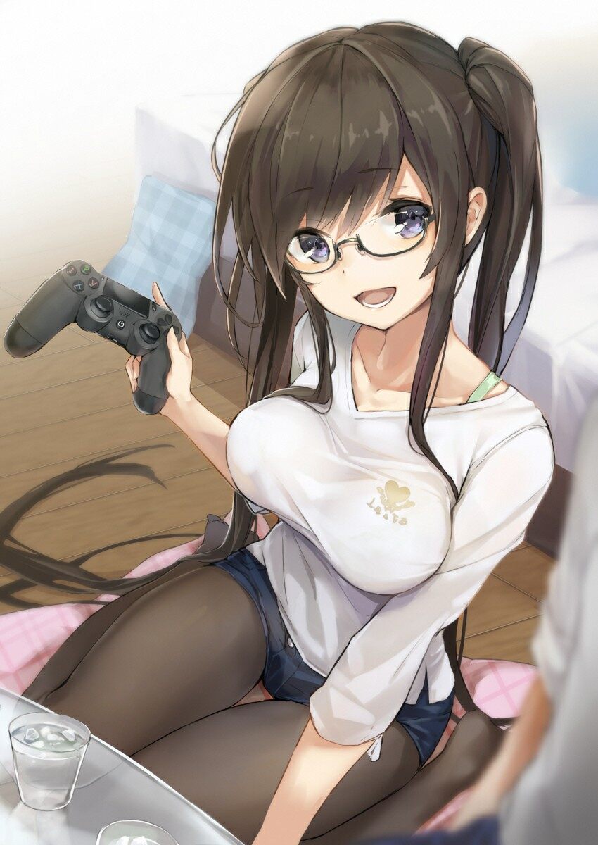 熱褲黑絲 [25P]