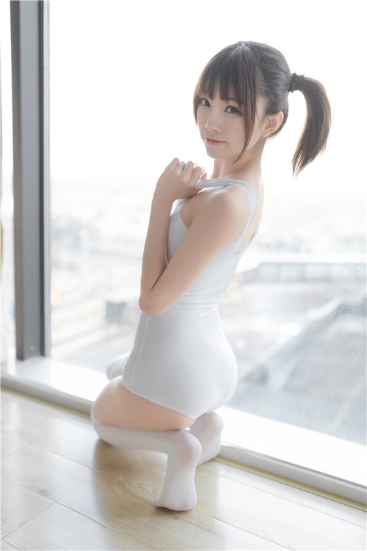 一個清純可人的單馬尾姑娘[21P]