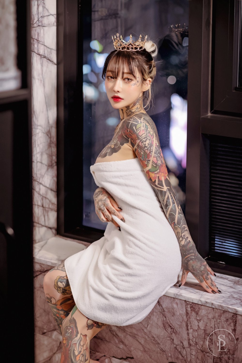 極品身材紋身妹 [60P]