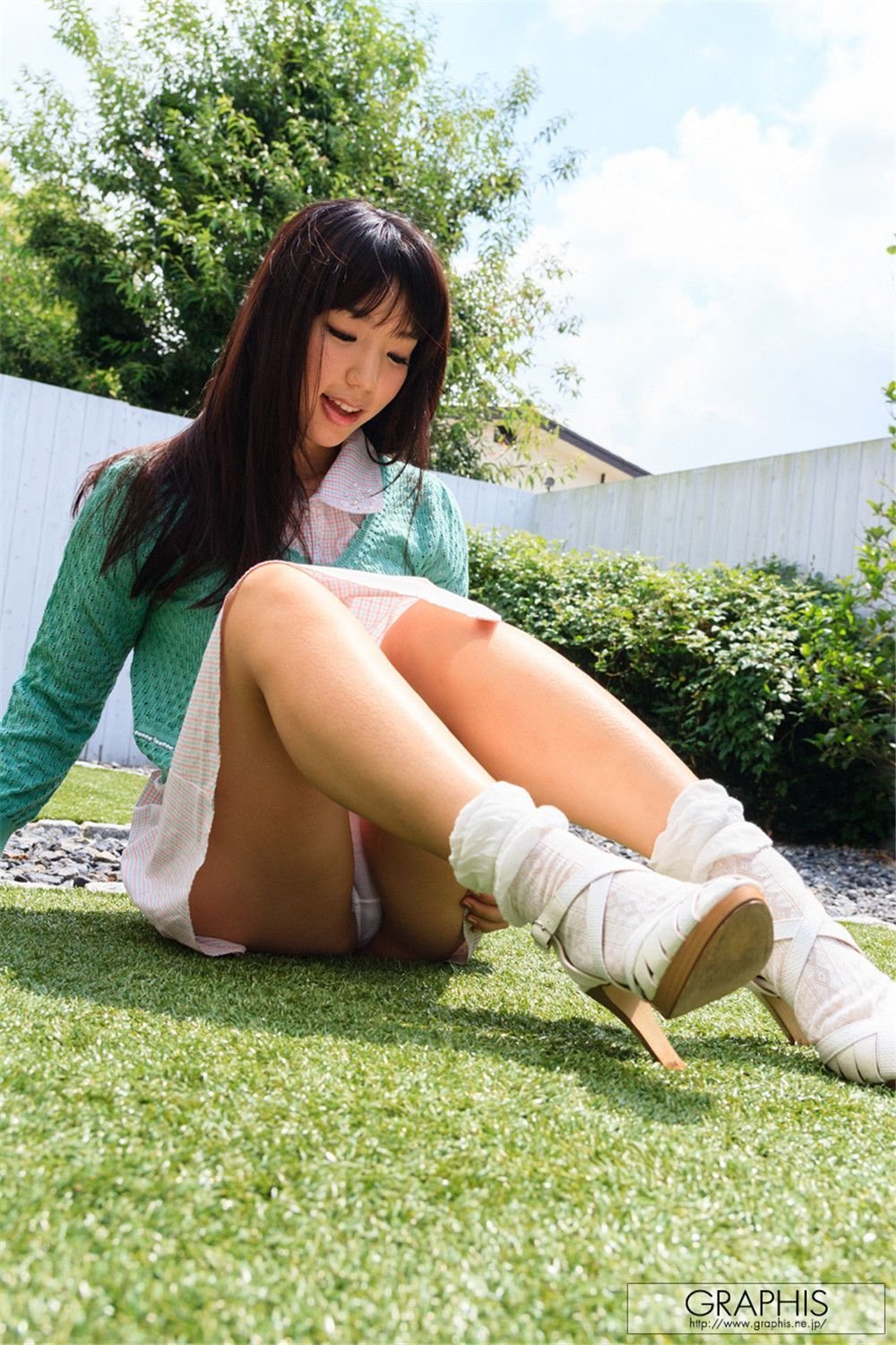 Auo [30P]