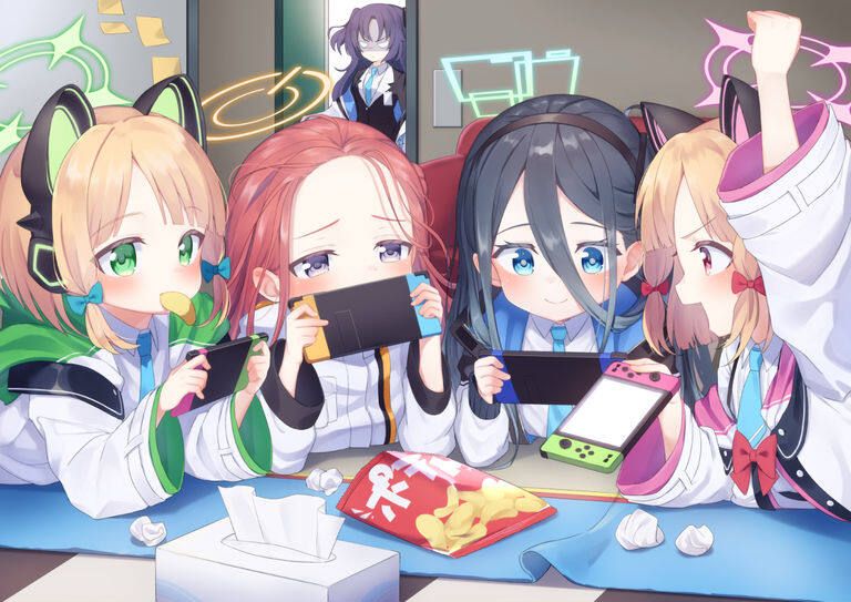 後方存在 藍髮男子 [24P]