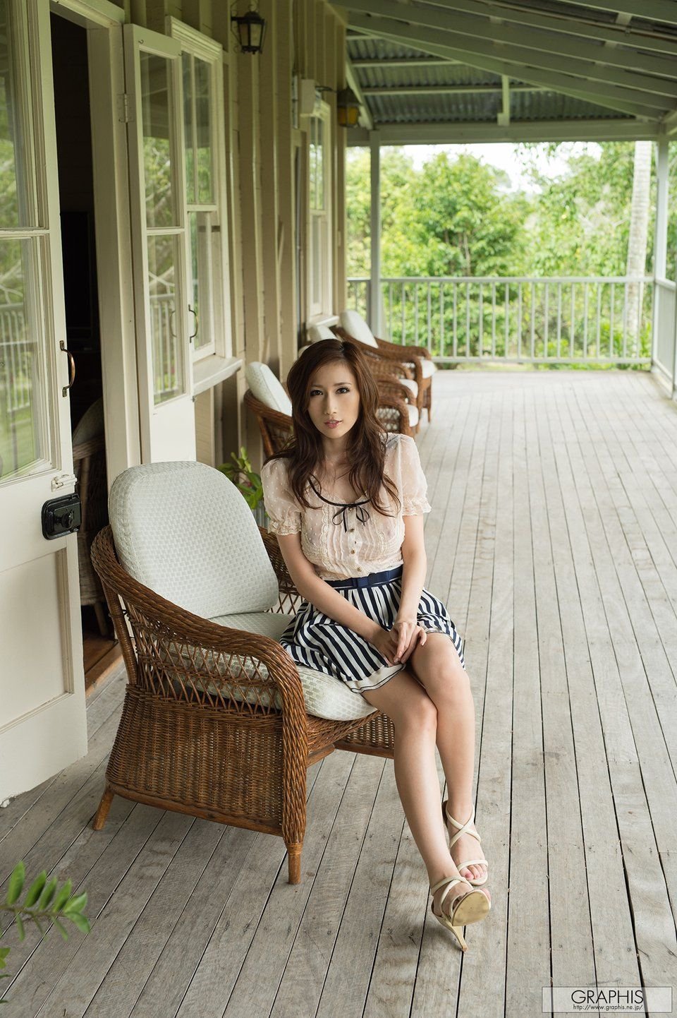 Julia01[30P]