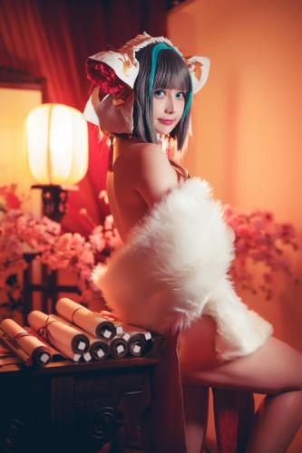 [Cosplay] Rinka Okita 沖田凜花 – Cheshire