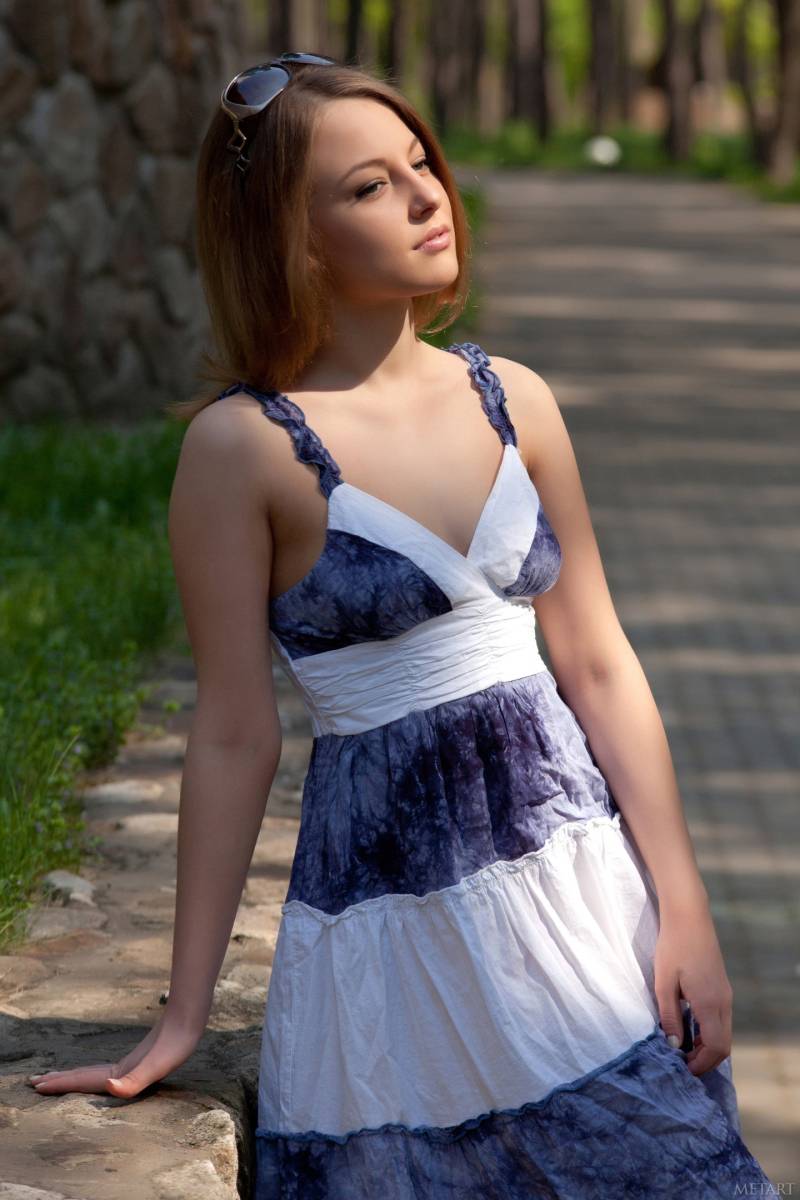 Nika A Alish[33P]