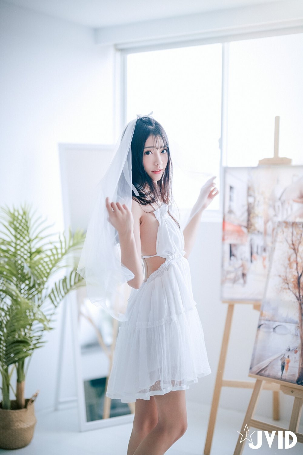 透明白紗俏麗小妞[29P]