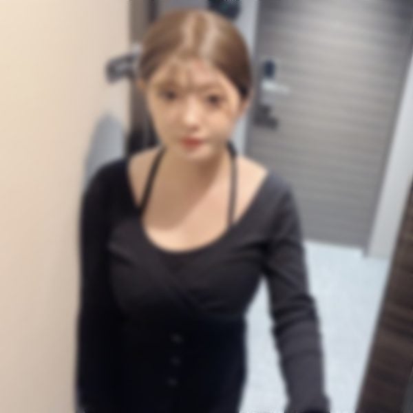 FC2-PPV-4205571 スタイルがピークの巨乳【高清無碼】